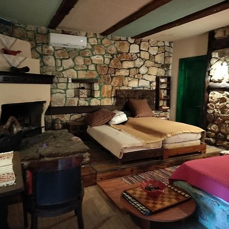 Yono'S Traditional House Ano Ravenia エクステリア 写真
