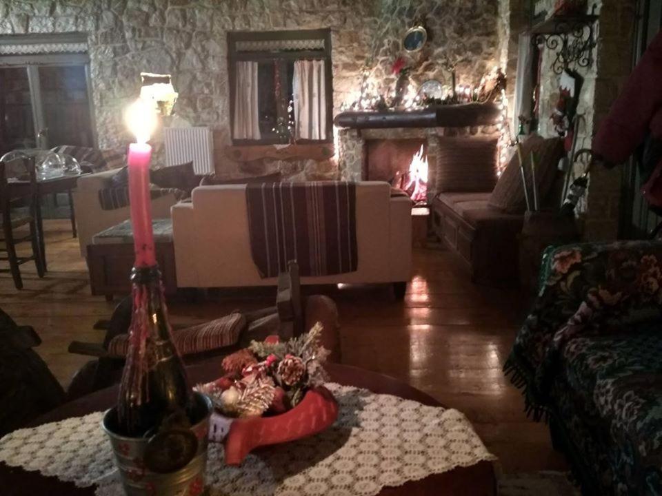 Yono'S Traditional House Ano Ravenia エクステリア 写真