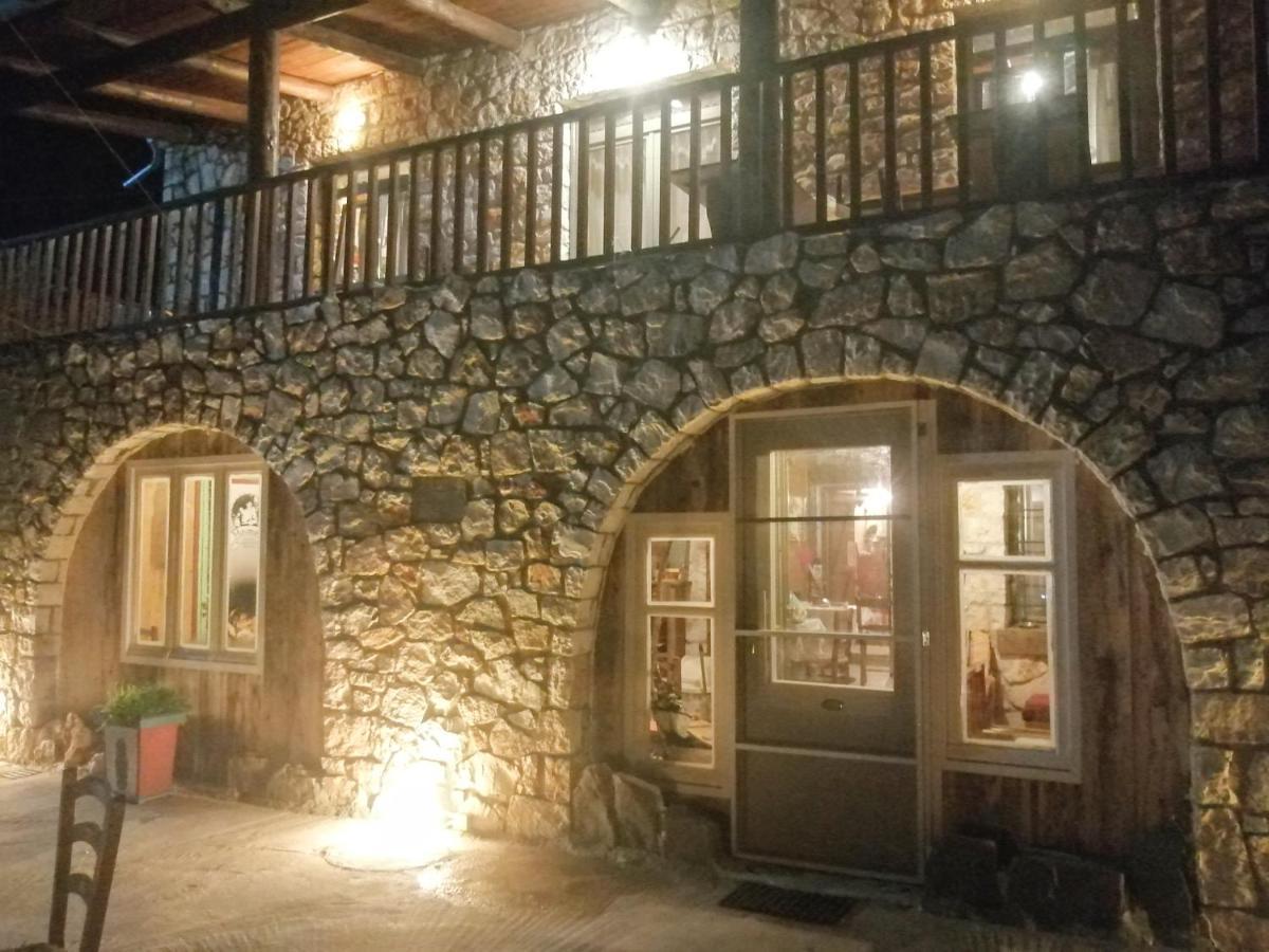 Yono'S Traditional House Ano Ravenia エクステリア 写真